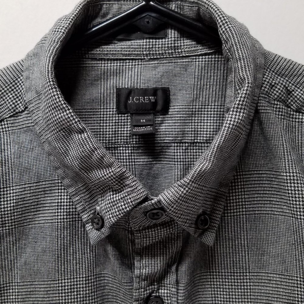 J. Crew Mini Houndstooth Slim Fit Button-Down Shirt - Picture 4 of 14